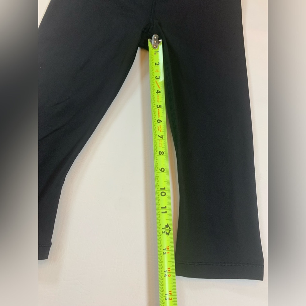 Athleta accelerated crop 3/4 black leggings size women’s small (bin CC) - Picture 3 of 10